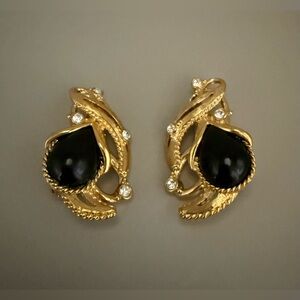 JoseBarrera Created This ClipEarring As An AvonPromotion. Beautiful! Gift Boxed!